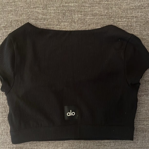 Alo sports bra/crop top - Picture 2 of 2
